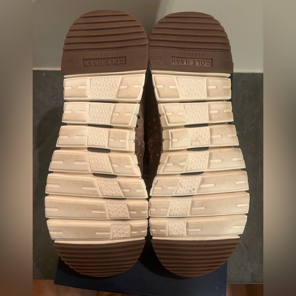 Cole Haan Men’s Zerogrand Perforated Sneaker - stone suede. Worn once! - Picture 6 of 7